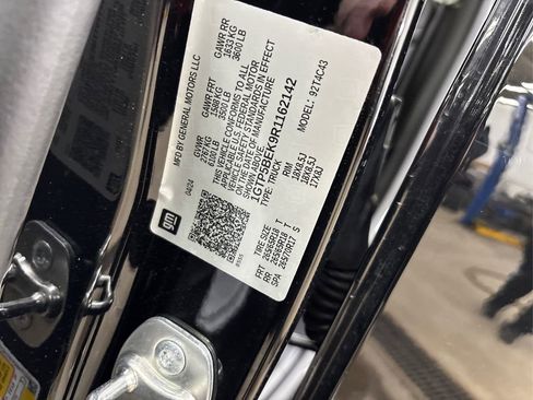 Used 2024 GMC Canyon Elevation w/ Elevation Premium Package image 14