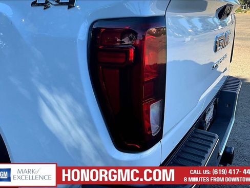 Used 2024 GMC Sierra 2500 Pro w/ Convenience Package AWD/4WD image 23