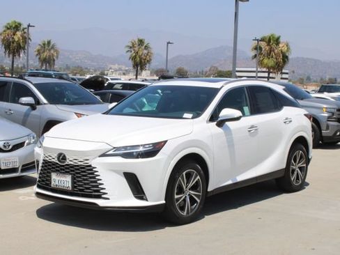 Certified 2024 Lexus RX 350 FWD w/ Technology Package image 3