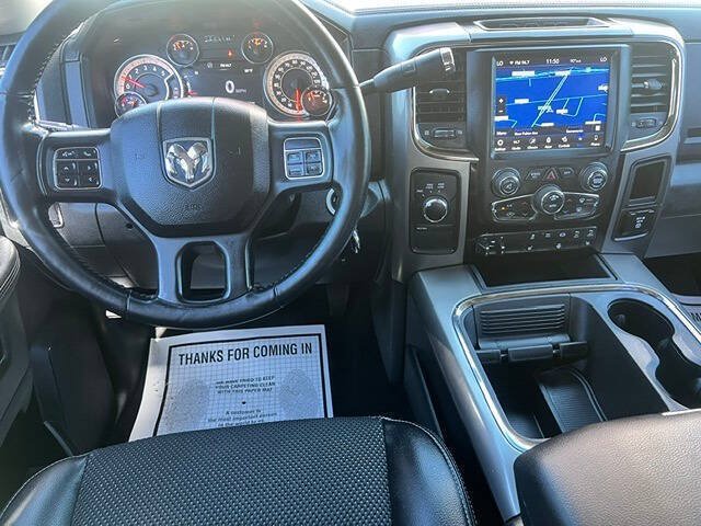 Used 2018 RAM 2500 Big Horn w/ Sport Appearance Group AWD/4WD image 12
