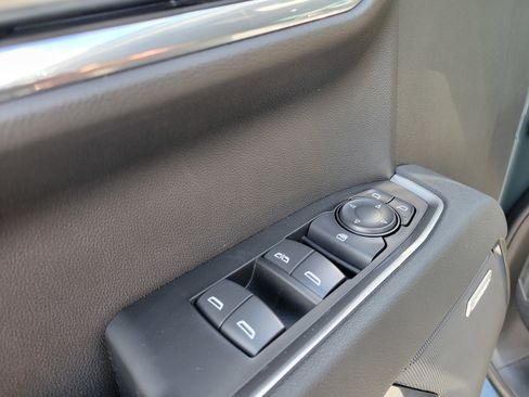 Used 2026 Chevrolet Silverado 1500 LT Trail Boss w/ Convenience Package II image 33