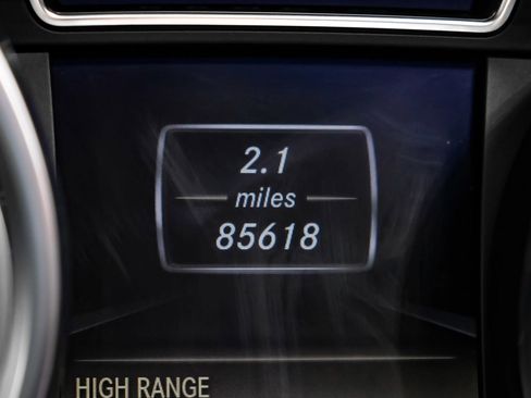 Used 2015 Mercedes-Benz G 63 AMG 4MATIC w/ PA6 Package image 16