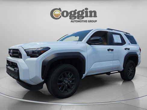 Used 2025 Toyota 4Runner SR5 RWD image 1
