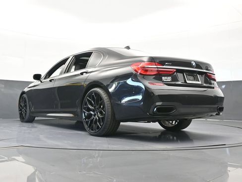 Used 2016 BMW 750i xDrive image 71