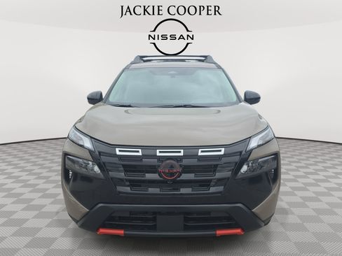 New 2026 Nissan Rogue SV w/ Rock Creek Premium Package AWD/4WD image 2