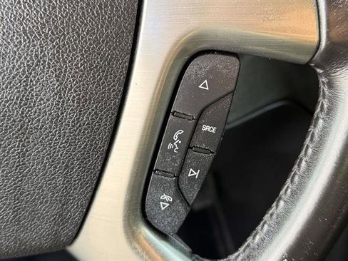 Used 2018 Chevrolet Express 2500 w/ Driver Convenience Package image 13