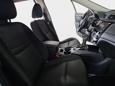 Used 2020 Nissan Rogue SV AWD/4WD image 12
