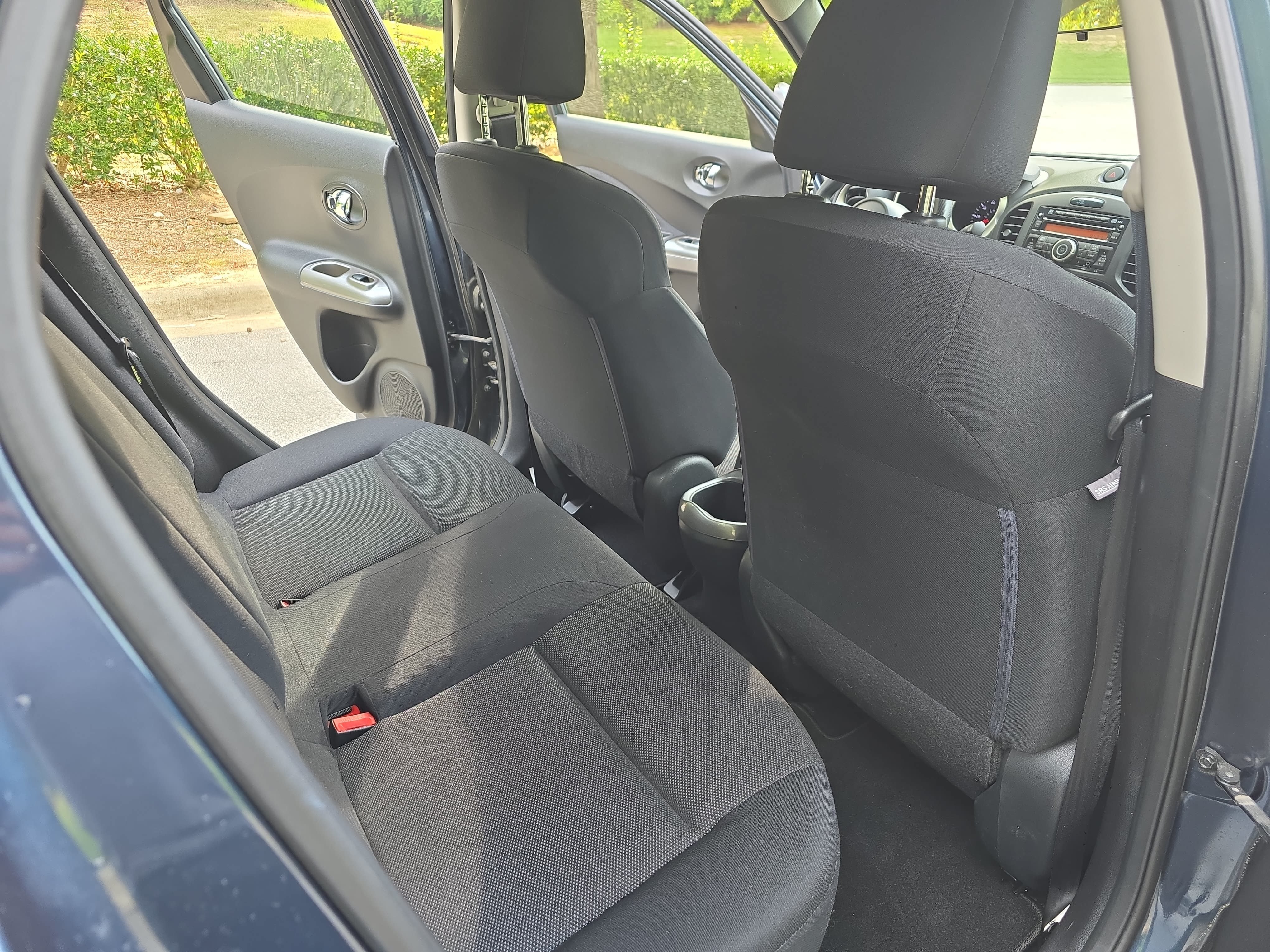 Used 2014 Nissan Juke S FWD image 11