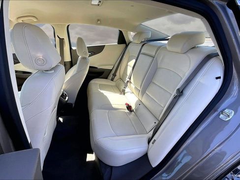 Used 2024 Chevrolet Malibu LT FWD image 22