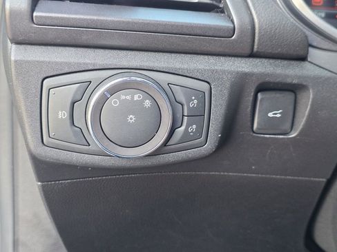 Used 2019 Ford Fusion Titanium FWD image 28