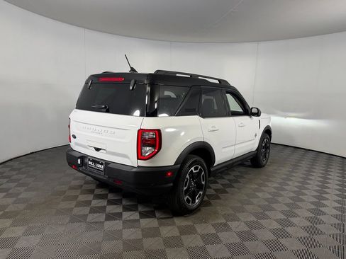 Used 2021 Ford Bronco Sport Outer Banks w/ Outer Banks Package AWD/4WD image 8