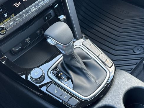 New 2026 Kia Seltos EX image 18