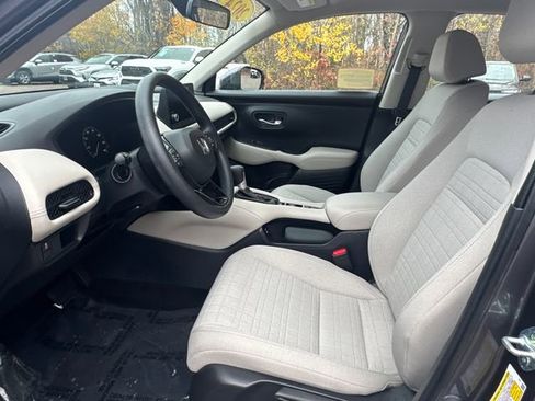 Used 2024 Honda HR-V LX image 39