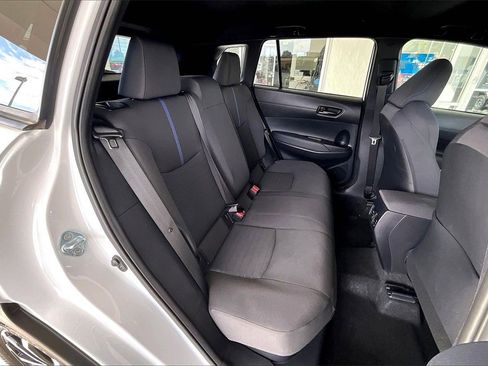 Certified 2025 Toyota Corolla Cross AWD Hybrid image 25