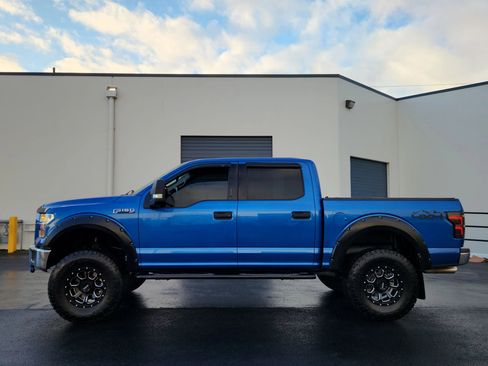 Used 2016 Ford F150 XLT w/ Trailer Tow Package image 2