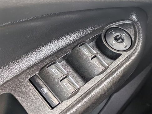 Certified 2019 Ford Escape SE image 23