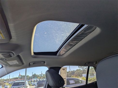 New 2026 Chevrolet Trax LT w/ Sunroof Package image 12