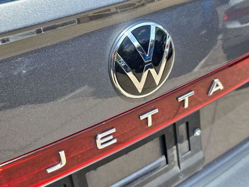 Used 2025 Volkswagen Jetta Sport FWD image 12
