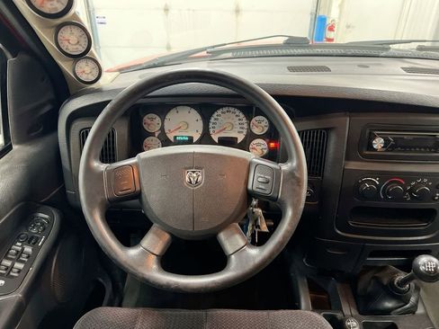 Used 2005 Dodge Ram 2500 Truck SLT w/ Trailer Tow Group AWD/4WD image 11