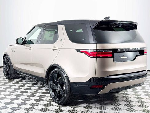 New 2025 Land Rover Discovery Dynamic SE image 7