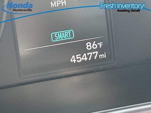 Used 2023 Hyundai Elantra SEL w/ Cargo Package FWD image 26