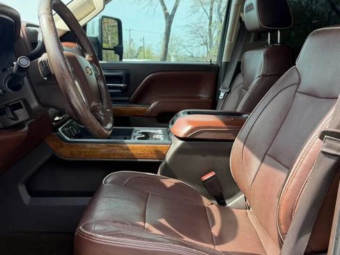 Used 2015 Chevrolet Silverado 3500 High Country w/ Duramax Plus Package image 17