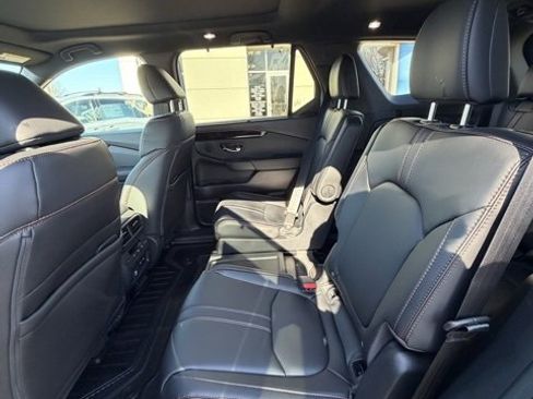 New 2025 Honda Pilot TrailSport image 8