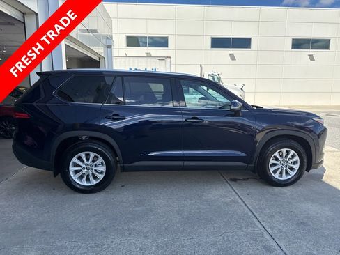 Used 2026 Toyota Grand Highlander XLE image 4