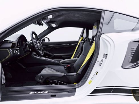 Used 2019 Porsche 911 GT3 RS RWD image 47