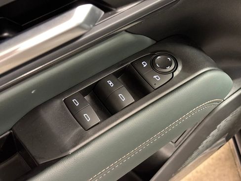 New 2026 GMC Terrain AT4 w/ Technology Package II image 21