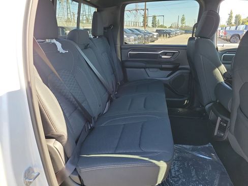 New 2026 RAM 1500 Big Horn AWD/4WD image 17