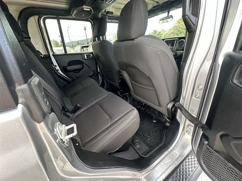 Used 2021 Jeep Gladiator Sport AWD/4WD image 42
