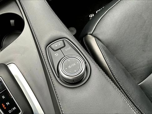 Certified 2025 INFINITI QX50 Luxe image 52