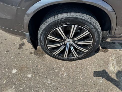 Used 2024 Volvo XC90 B6 Plus w/ Protection Package Premier AWD/4WD image 11