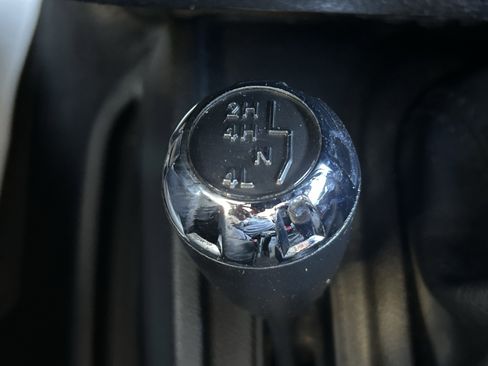 Used 2013 Jeep Wrangler Sahara w/ Dual Top Group image 31