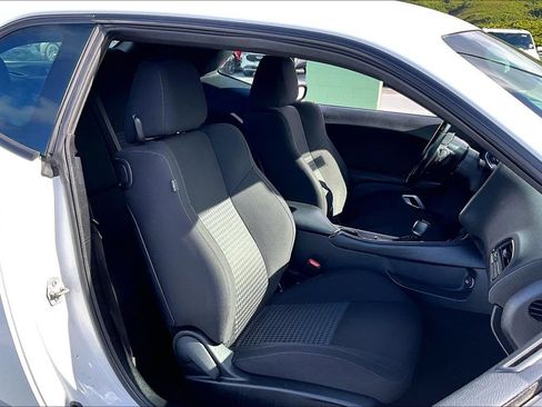 Used 2021 Dodge Challenger R/T RWD image 7