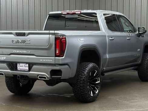 Used 2026 GMC Sierra 1500 Denali Ultimate AWD/4WD image 5