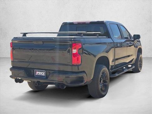 Used 2020 Chevrolet Silverado 1500 LT Trail Boss w/ Midnight Edition AWD/4WD image 5