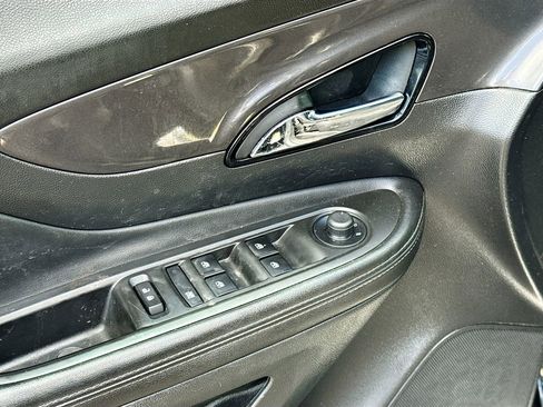 Used 2019 Buick Encore Preferred FWD image 18