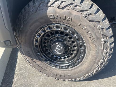 Certified 2025 GMC Sierra 2500 AT4 w/ AT4 Premium Plus Package AWD/4WD image 3