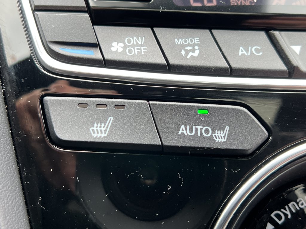 Used 2025 Acura RDX SH-AWD image 29