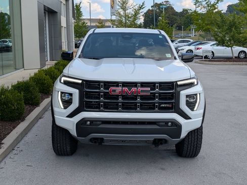 Used 2025 GMC Canyon AT4 AWD/4WD image 10