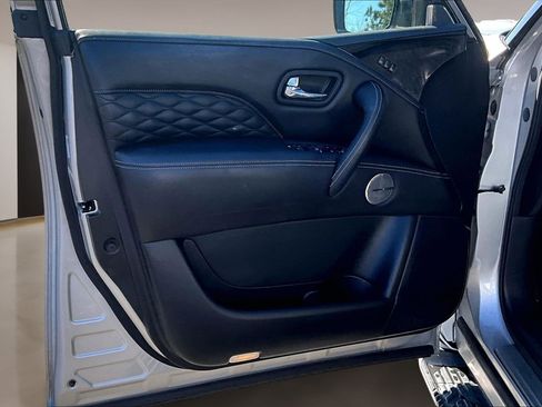 Used 2021 INFINITI QX80 Sensory w/ All-Season Package image 20