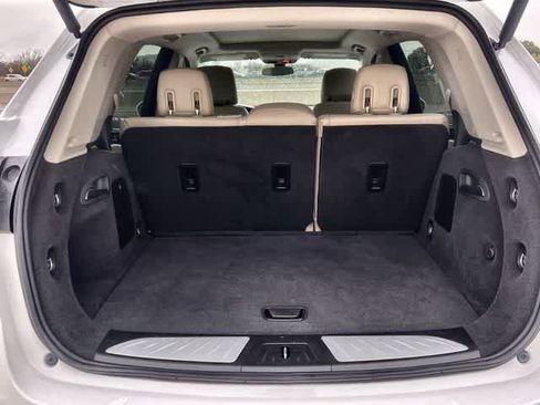 Used 2020 Buick Envision Essence w/ Experience Buick Package image 20