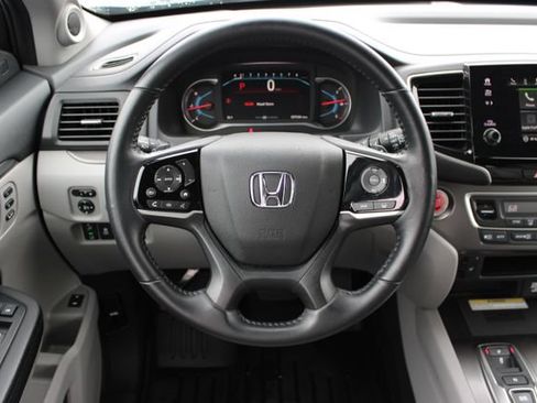 Used 2021 Honda Pilot Special Edition image 16