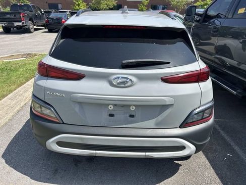Used 2022 Hyundai Kona SEL w/ Convenience Package FWD image 7