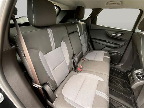Used 2024 Chevrolet Blazer LT w/ Convenience Package FWD image 19