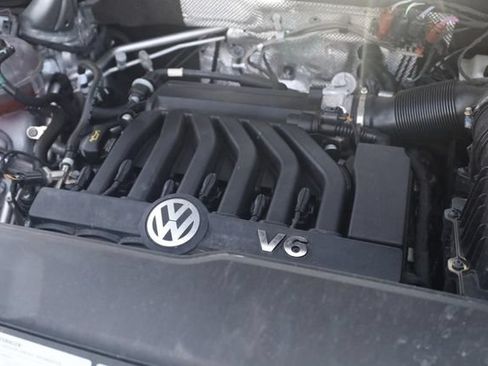 Used 2023 Volkswagen Atlas SE w/ Panoramic Sunroof Package AWD/4WD image 26
