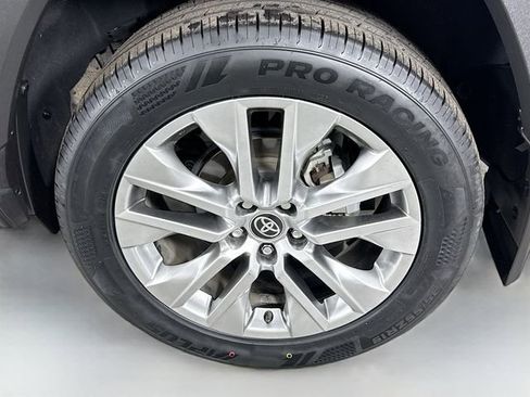 Used 2024 Toyota RAV4 Limited image 37