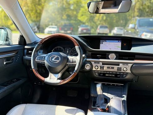 Used 2016 Lexus ES 350 ES 350 Sedan 4D image 51